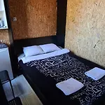 Sub Hel. Budzetowe W Domu Z Basenem. Wokol Domu Tylko Natura. Balkon Zbyteczny. * Hel