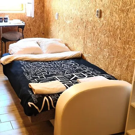 아파트 Sub Hel. Budzetowe W Domu Z Basenem. Wokol Domu Tylko Natura. Balkon Zbyteczny.