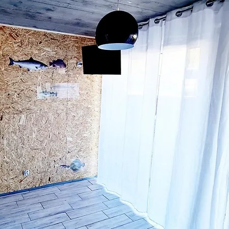 아파트 Sub Hel. Budzetowe W Domu Z Basenem. Wokol Domu Tylko Natura. Balkon Zbyteczny. *