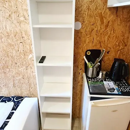 Appartement Sub Hel. Budzetowe W Domu Z Basenem. Wokol Domu Tylko Natura. Balkon Zbyteczny. *