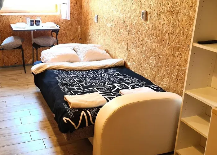 Διαμέρισμα Sub Hel. Budzetowe W Domu Z Basenem. Wokol Domu Tylko Natura. Balkon Zbyteczny.