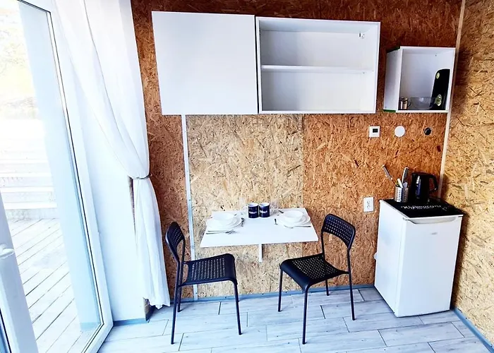 Διαμέρισμα Sub Hel. Budzetowe W Domu Z Basenem. Wokol Domu Tylko Natura. Balkon Zbyteczny. Hel