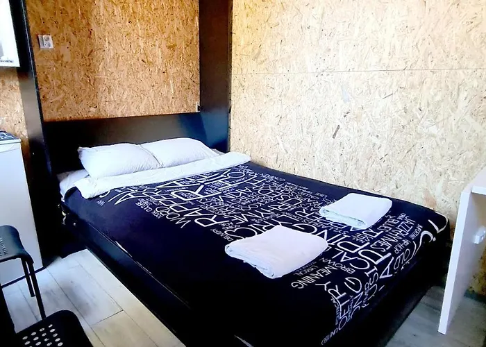 Διαμέρισμα Sub Hel. Budzetowe W Domu Z Basenem. Wokol Domu Tylko Natura. Balkon Zbyteczny. Hel